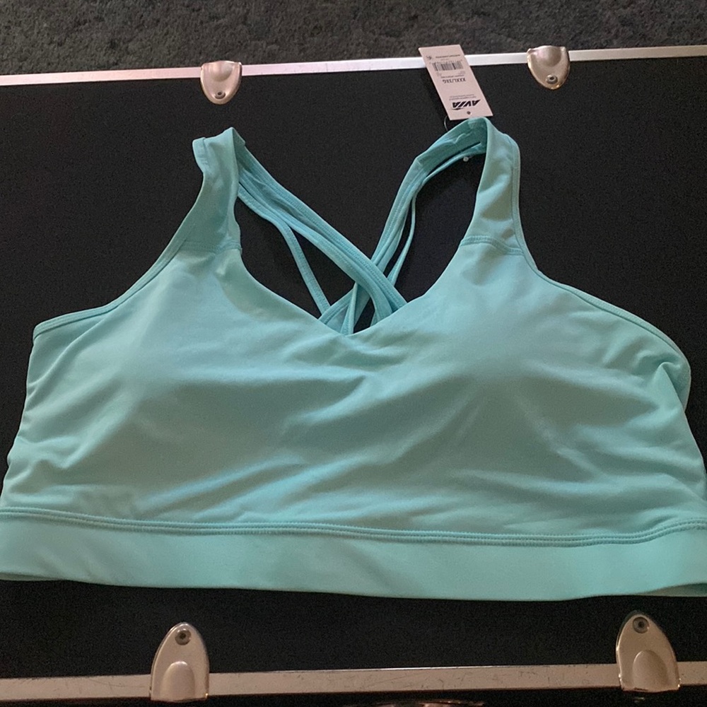 Avia bra